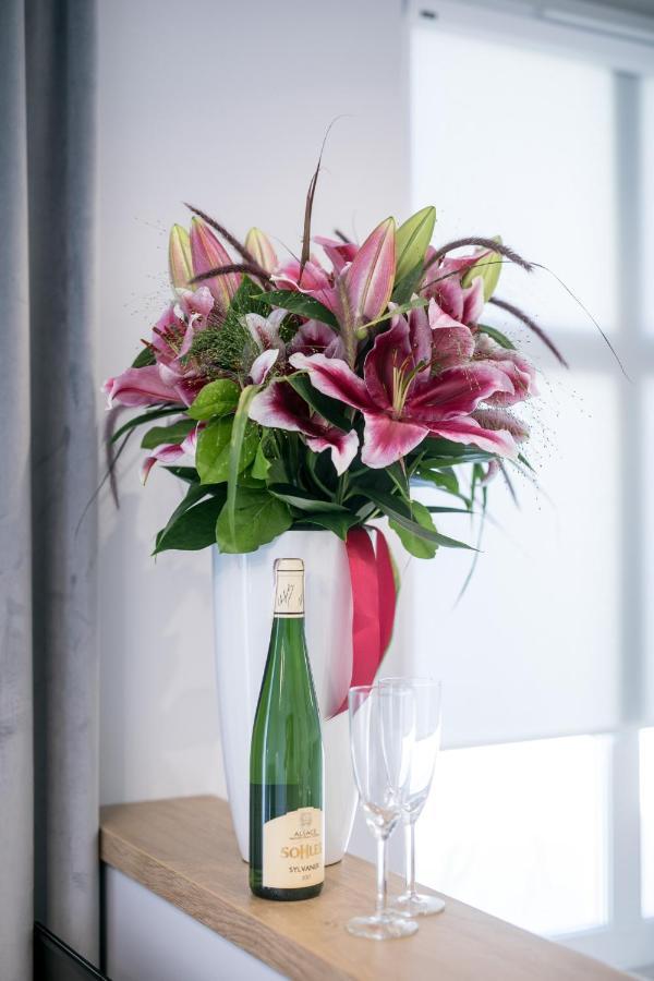 אוסטקה Apartamenty Rosa מראה חיצוני תמונה