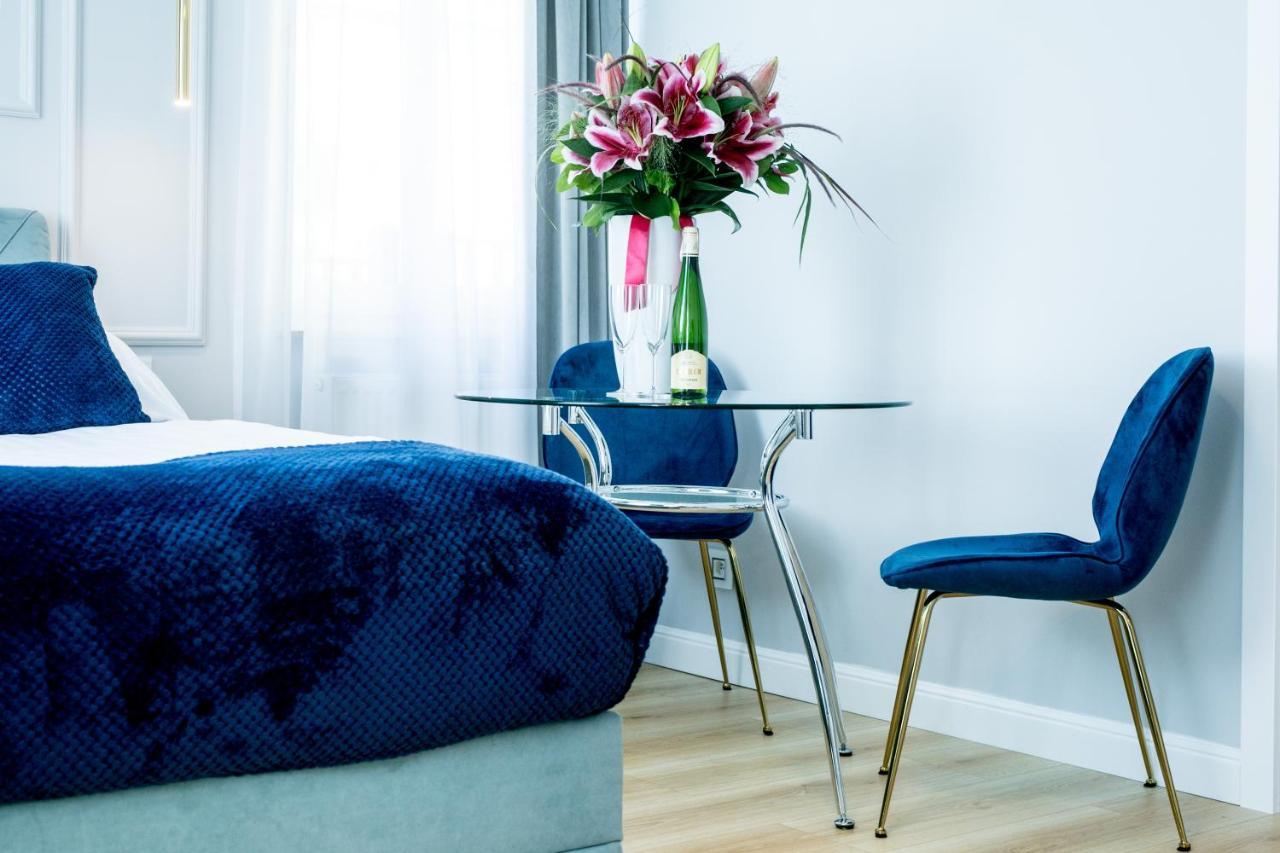 אוסטקה Apartamenty Rosa מראה חיצוני תמונה
